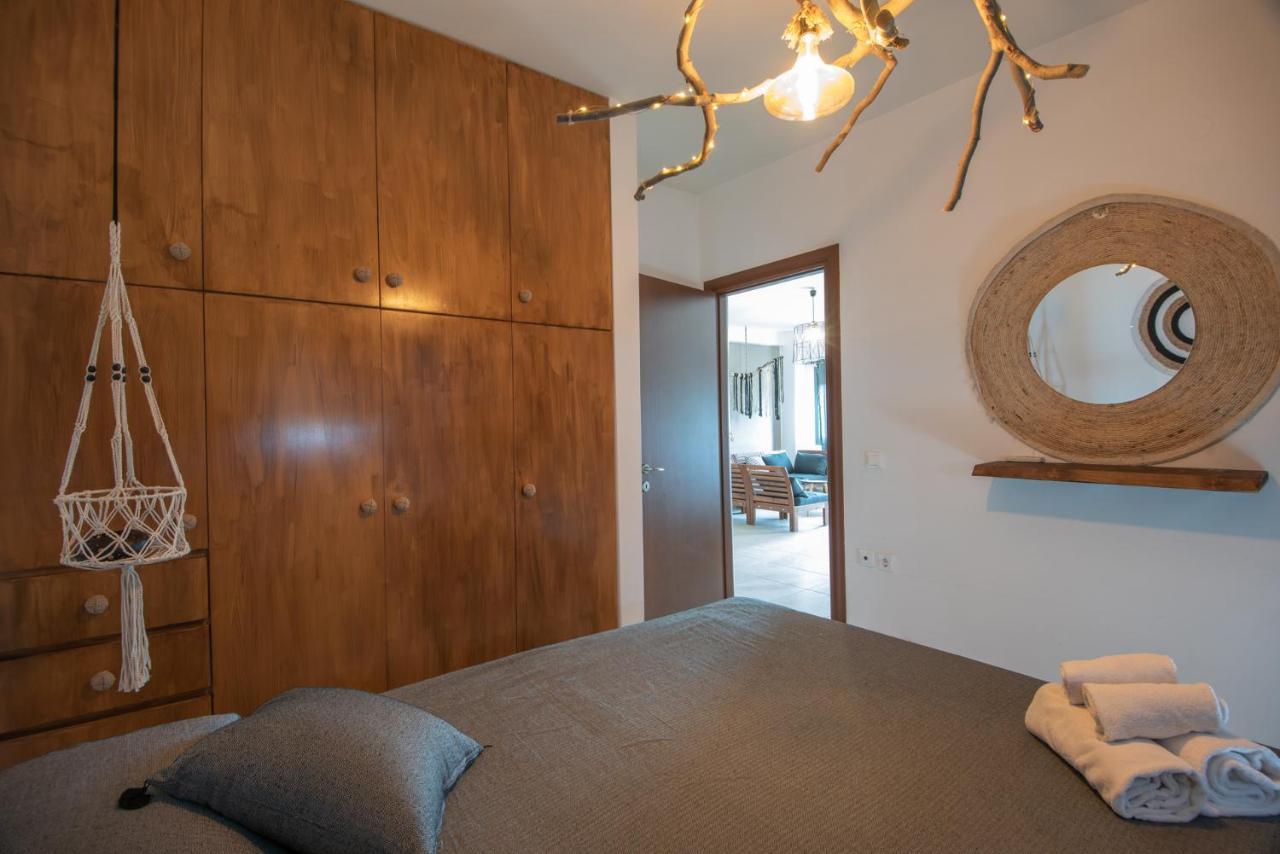Chrisambelos Apartments 伊斯特隆 外观 照片